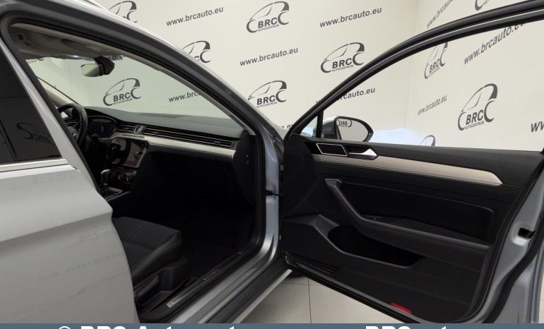 Volkswagen Passat Alltrack 2.0 TSI 4Motion Automatas 2018 full