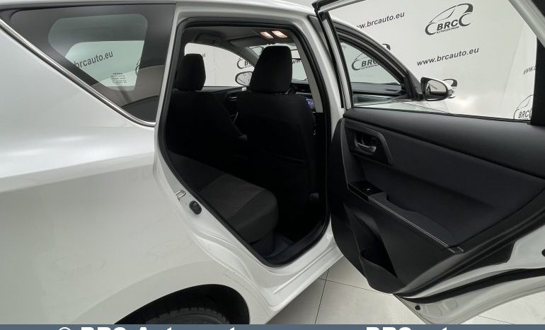 Toyota Auris 1.8 Hybrid Automatas 2013 full
