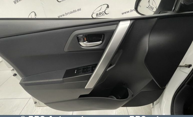 Toyota Auris 1.8 Hybrid Automatas 2013 full