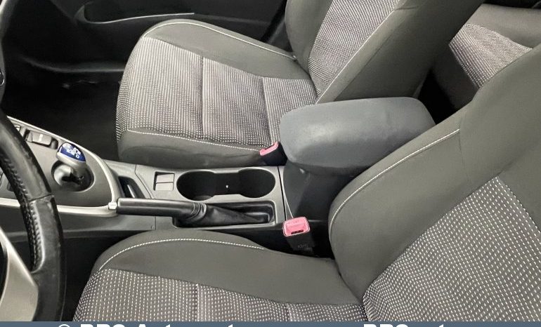 Toyota Auris 1.8 Hybrid Automatas 2013 full