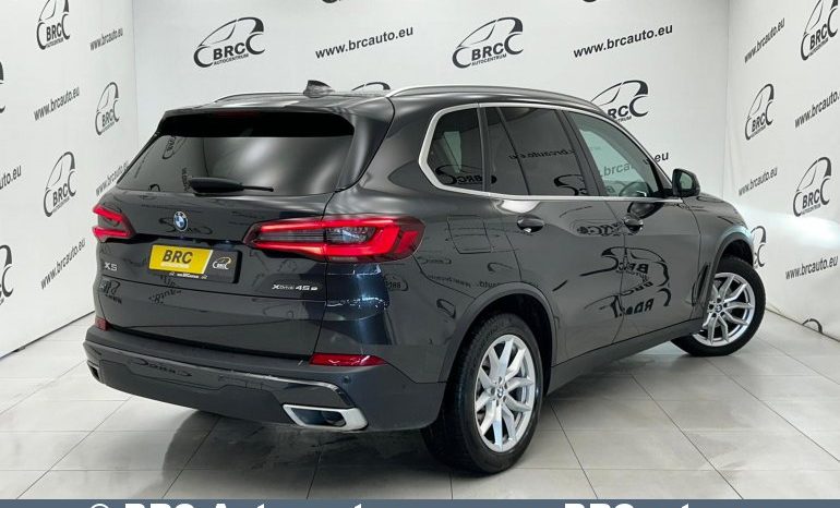 BMW X5 xDrive45e Plug-In Automatas 2020 full