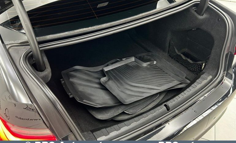 BMW 330 i xDrive Automatas 2019 full