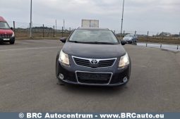 Toyota Avensis  2010