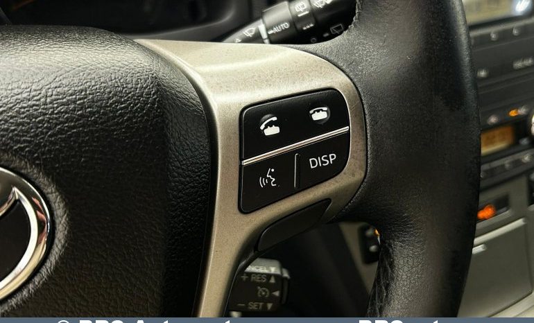 Toyota Avensis 2.0 D-4D 2010 full