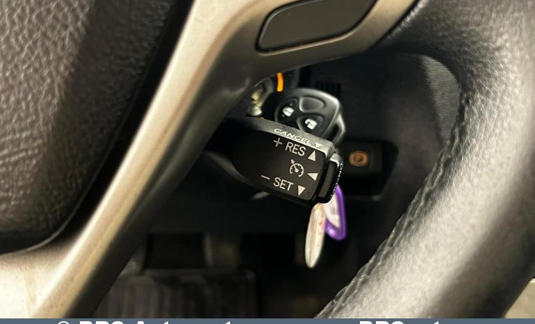 Toyota Avensis 2.0 D-4D 2010 full