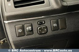 Toyota Avensis 2.0 D-4D 2010 full