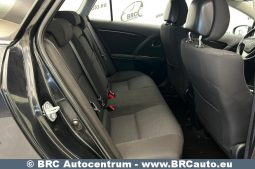 Toyota Avensis 2.0 D-4D 2010 full