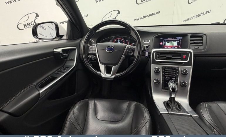 Volvo V60 2.0 D2 Automatas 2017 full