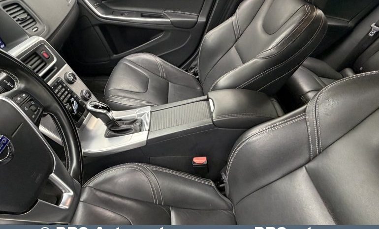 Volvo V60 2.0 D2 Automatas 2017 full