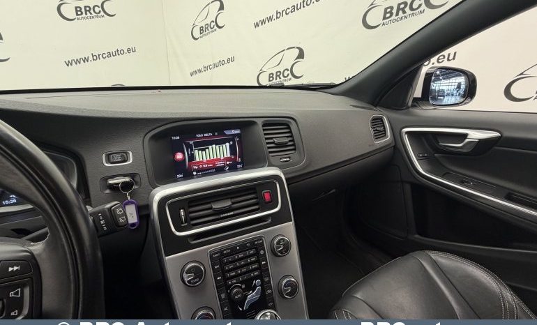 Volvo V60 2.0 D2 Automatas 2017 full