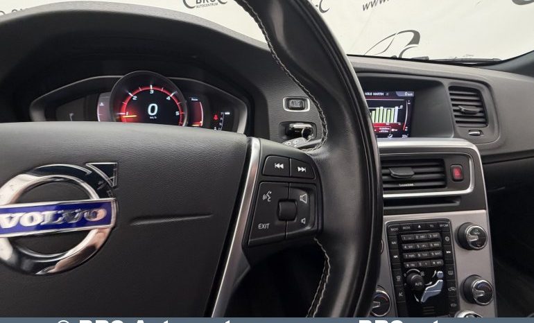 Volvo V60 2.0 D2 Automatas 2017 full