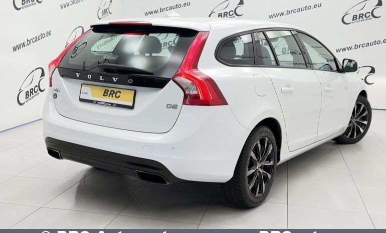 Volvo V60 2.0 D2 Automatas 2017 full