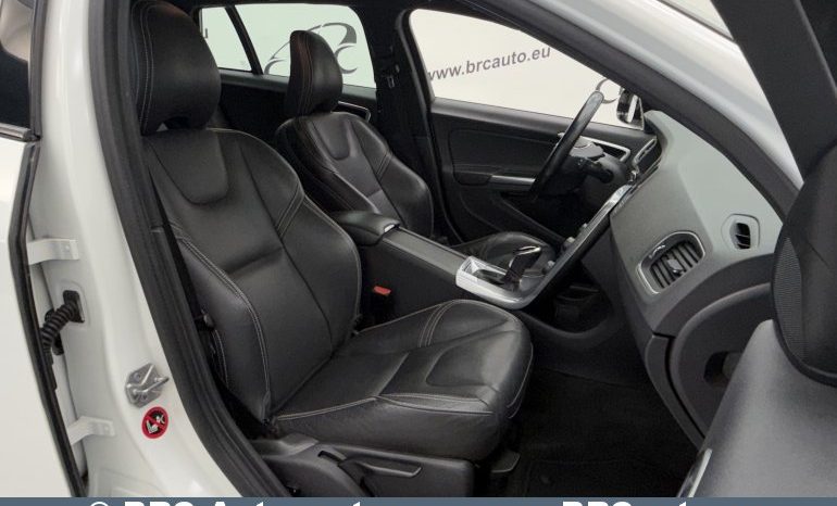 Volvo V60 2.0 D2 Automatas 2017 full