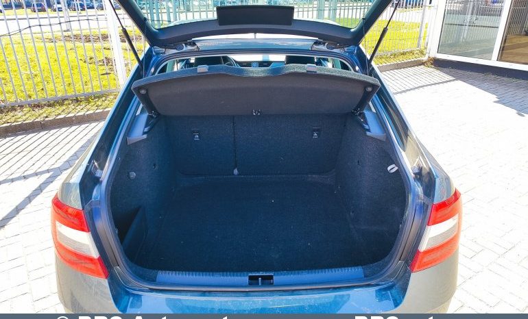 Skoda Octavia 1.6 TDI Automatas 2019 full
