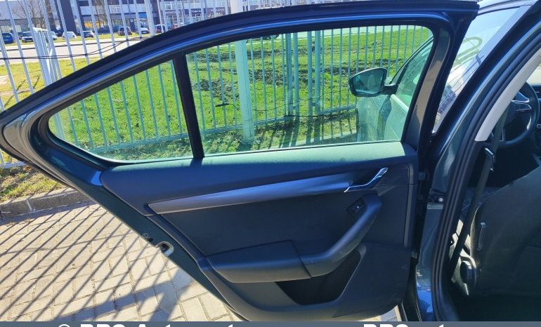 Skoda Octavia 1.6 TDI Automatas 2019 full