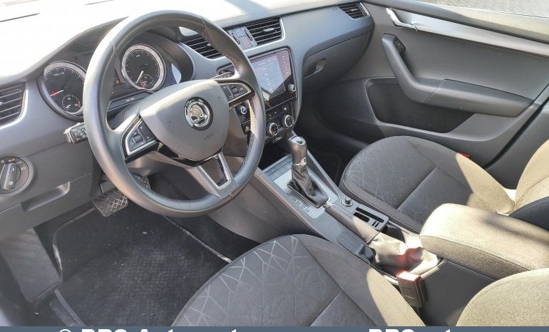 Skoda Octavia 1.6 TDI Automatas 2019 full