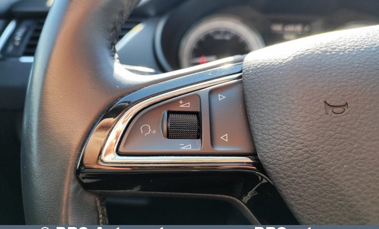 Skoda Octavia 1.6 TDI Automatas 2019 full