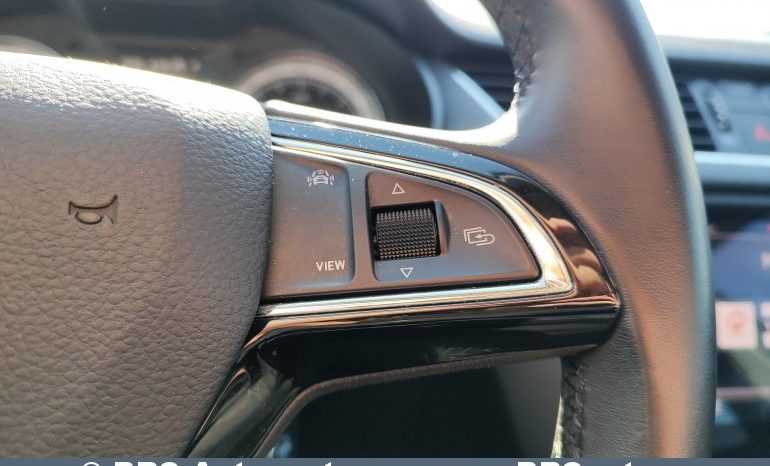 Skoda Octavia 1.6 TDI Automatas 2019 full