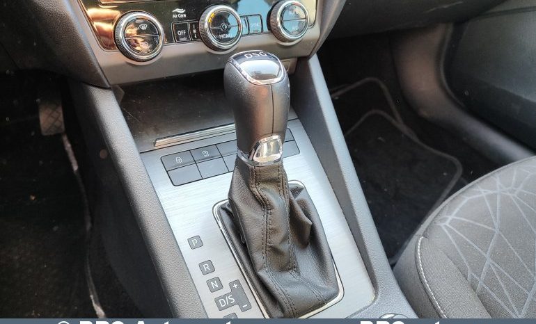 Skoda Octavia 1.6 TDI Automatas 2019 full