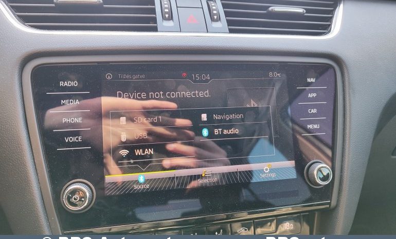 Skoda Octavia 1.6 TDI Automatas 2019 full