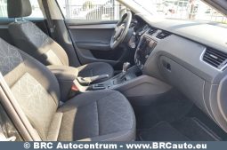 Skoda Octavia 1.6 TDI Automatas 2019 full