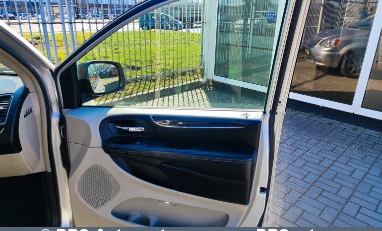 Chrysler Town Country 3.6 V6 Automatas 2012 full