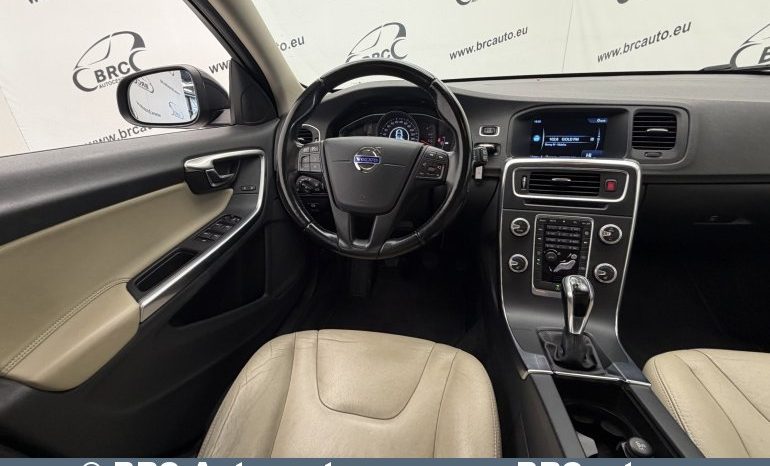 Volvo V60 D4 2014 full