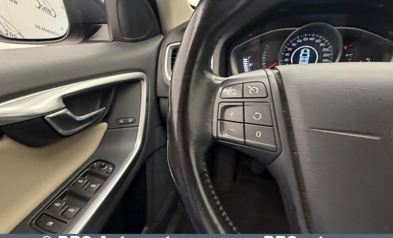 Volvo V60 D4 2014 full