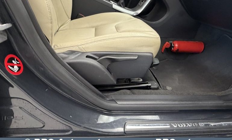 Volvo V60 D4 2014 full