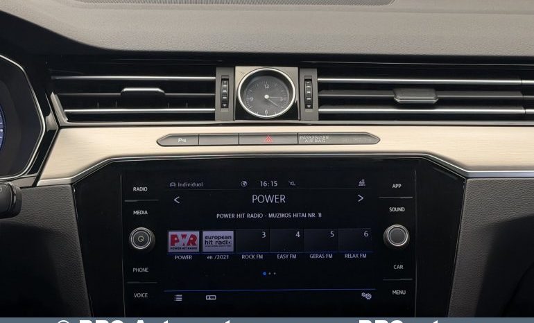 Volkswagen Passat Alltrack 2.0 TDI 4Motion Automatas 2019 full