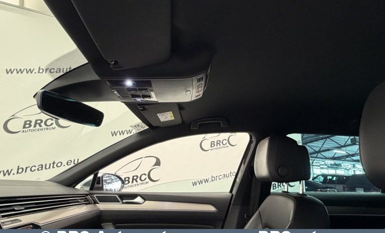 Volkswagen Passat Alltrack 2.0 TDI 4Motion Automatas 2019 full