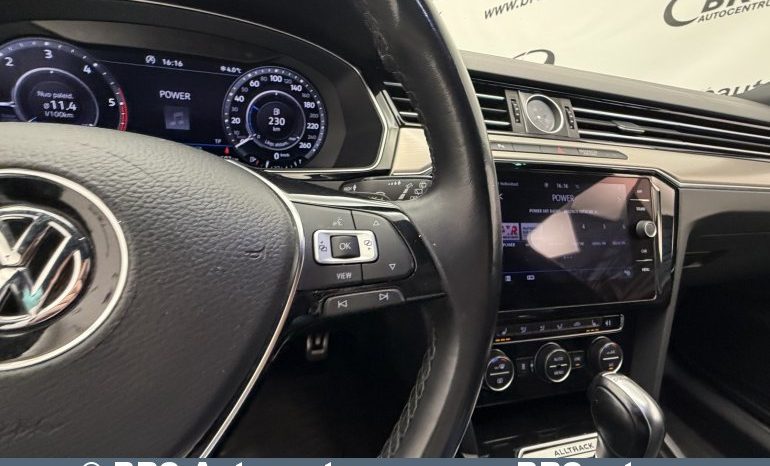 Volkswagen Passat Alltrack 2.0 TDI 4Motion Automatas 2019 full