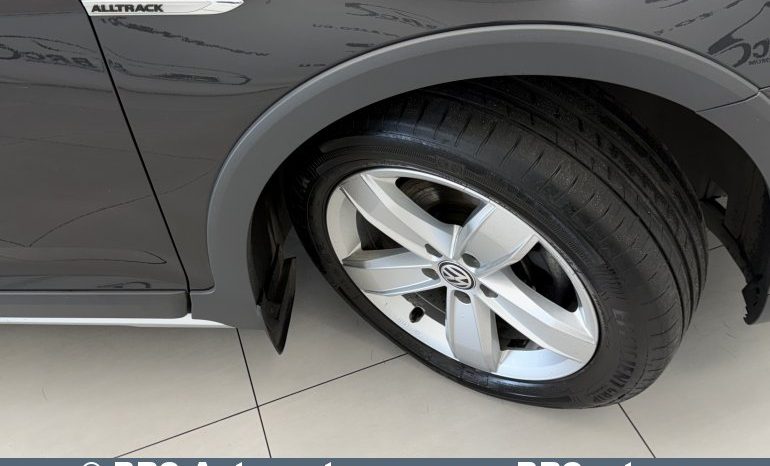 Volkswagen Passat Alltrack 2.0 TDI 4Motion Automatas 2019 full