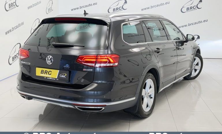 Volkswagen Passat Alltrack 2.0 TDI 4Motion Automatas 2019 full