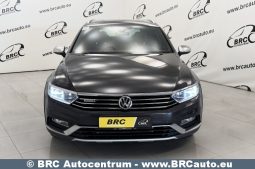 Volkswagen Passat Alltrack 2.0 TDI 4Motion Automatas 2019 full