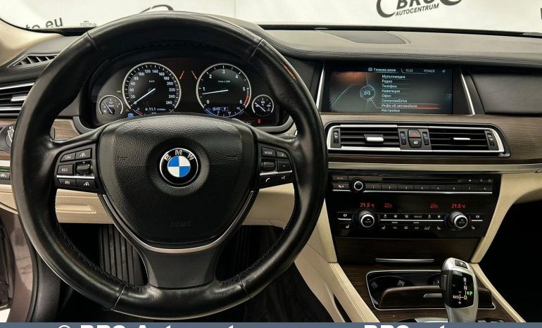 BMW 740 d xDrive Automatas 2012 full