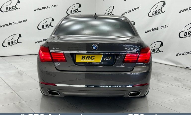 BMW 740 d xDrive Automatas 2012 full