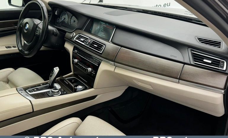 BMW 740 d xDrive Automatas 2012 full