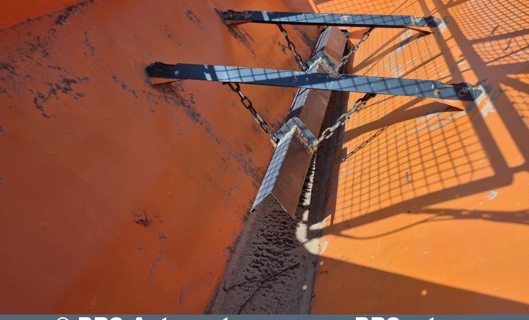 Mercedes-Benz Arocs 1824 4×4 2014 full