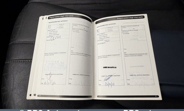 Land Rover Discovery  2012 full