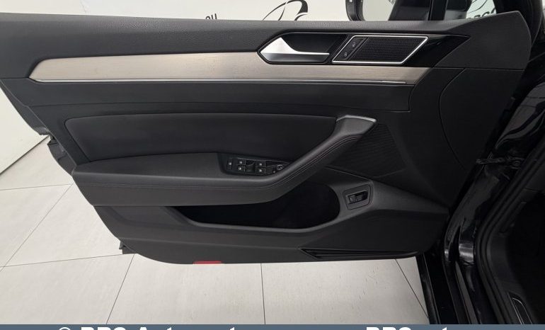 Volkswagen Passat 2.0 TDI Automatas 2016 full