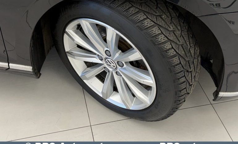 Volkswagen Passat 2.0 TDI Automatas 2016 full