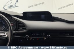 Mazda 3 2.0 Skyactiv-G Automatas 2021 full