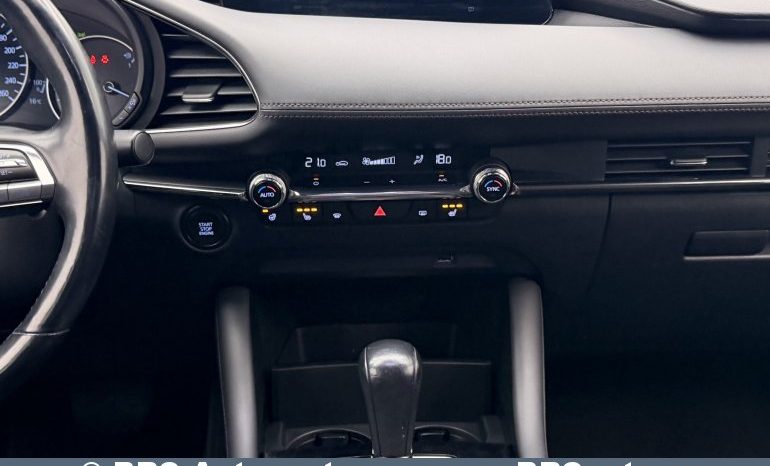 Mazda 3 2.0 Skyactiv-G Automatas 2021 full