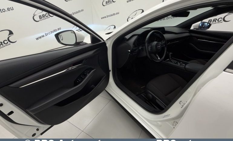Mazda 3 2.0 Skyactiv-G Automatas 2021 full