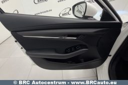 Mazda 3 2.0 Skyactiv-G Automatas 2021 full