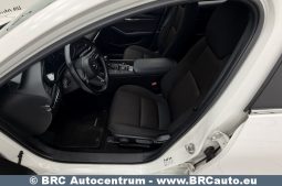 Mazda 3 2.0 Skyactiv-G Automatas 2021 full