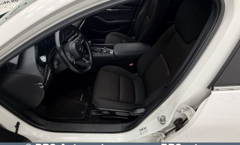 Mazda 3 2.0 Skyactiv-G Automatas 2021 full