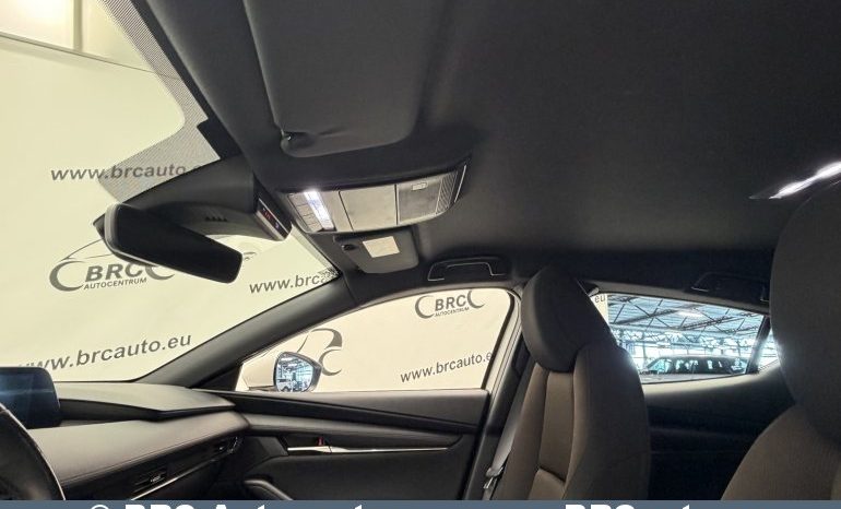 Mazda 3 2.0 Skyactiv-G Automatas 2021 full