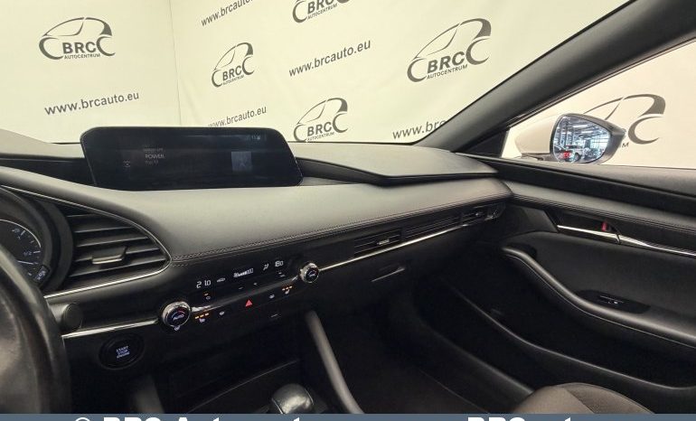 Mazda 3 2.0 Skyactiv-G Automatas 2021 full